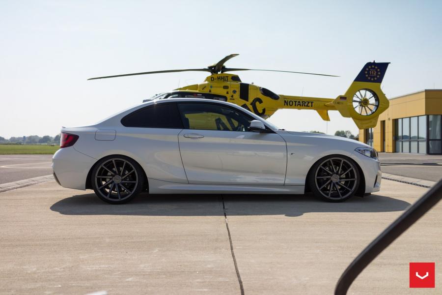  BMW 2-Series on Vossen Wheels (CVT) 2017 года  (фото 40 из 46)